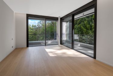 3 Bedrooms Flat, Custom built flat