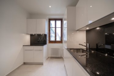 2 Bedrooms Flat