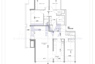 4 Bedrooms Flat