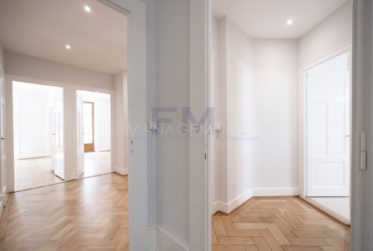 Beaumont, 4.5 pièces au RDC supérieur/terrasse, env. 84m2