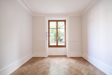 Beaumont, 4.5 pièces au RDC supérieur/terrasse, env. 84m2