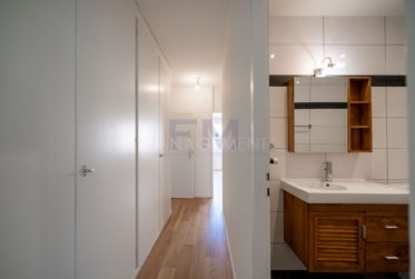 3 Bedrooms Flat