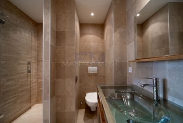 3 Bedrooms Flat
