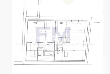 Flat, Three-storey flat