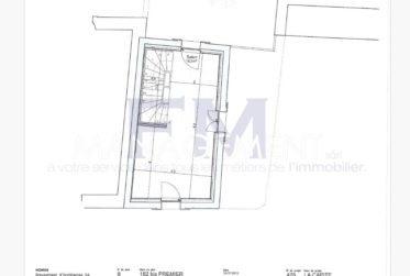Flat, Three-storey flat