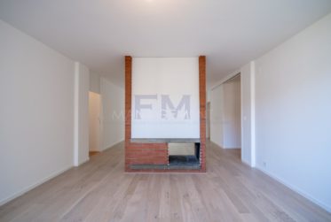 3 Bedrooms Flat