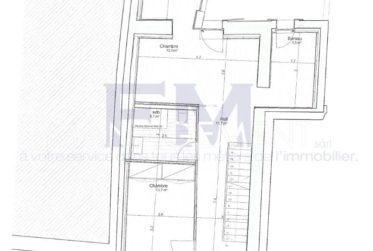 Flat, Three-storey flat