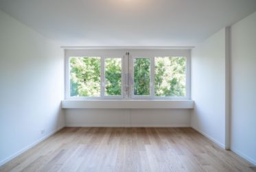 3 Bedrooms Flat