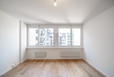 3 Bedrooms Flat