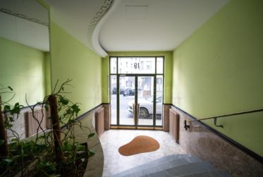 Glacis-de-Rive, 1,5 pièces au 1er étage, d'env 22m2