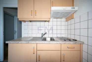Glacis-de-Rive, 1,5 pièces au 1er étage, d'env 22m2
