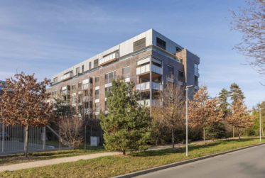 5 Bedrooms Flat