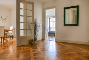 2 Bedrooms Flat