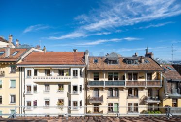 2 Bedrooms Flat