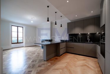 Quai des Bergues, 5 pièces au 4ème étage, env. 120m2