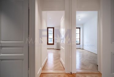 Quai des Bergues, 5 pièces au 4ème étage, env. 120m2
