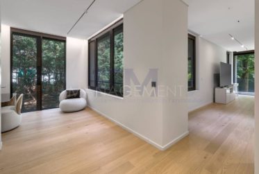 4 Bedrooms Flat, New flat