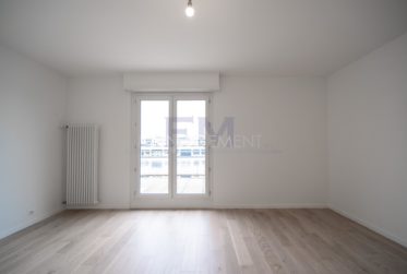 Av.de Luserna, Attique 5.5 pcs 106m2 au 7ème étage