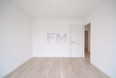 Av.de Luserna, Attique 5.5 pcs 106m2 au 7ème étage