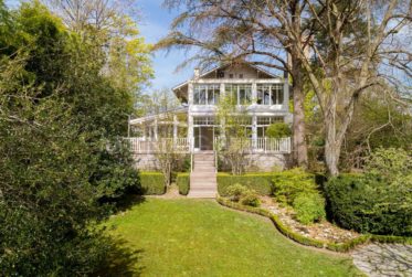 Ch. de Marclay, Vandoeuvres, villa ind., 9 pcs, env. 350 m2