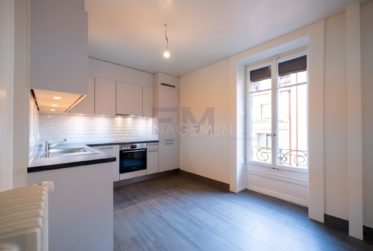 Eaux-Vives - Rue Zurlinden - 2 pièces au 3ème étage, env 35m2