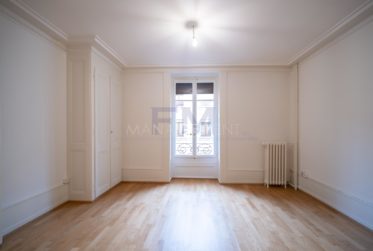 Eaux-Vives - Rue Zurlinden - 2 pièces au 3ème étage, env 35m2