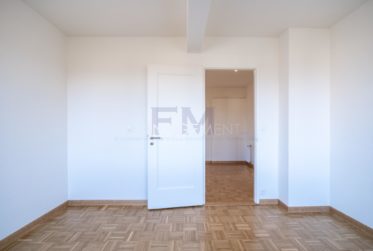 Meyrin - Av de Vaudagne - 5 pièces au 6ème étage, env 125m2