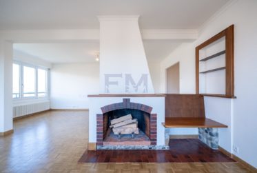 Meyrin - Av de Vaudagne - 5 pièces au 6ème étage, env 125m2