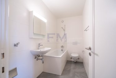 Meyrin - Av de Vaudagne - 5 pièces au 6ème étage, env 125m2