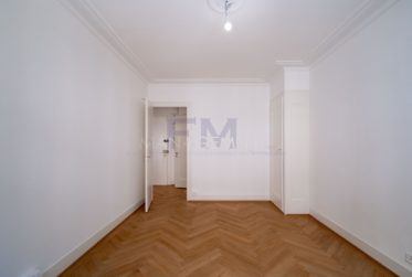 1 Bedrooms Flat