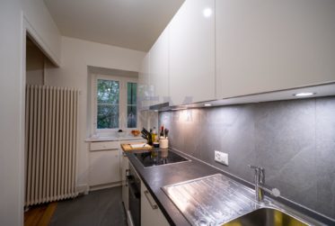 Centre Ville - Bd Helvétique 15 - 3 pièces au rez, env. 80m2