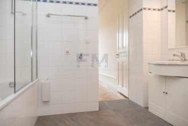 Florissant, Bvd des Tranchées, 4 pcs, 3ème étage, env 90m2