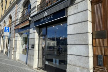 Rive droite, Quai des Bergues - Arcade d'environ 73.40 m2 PPE