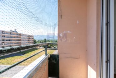 1 Bedrooms Flat