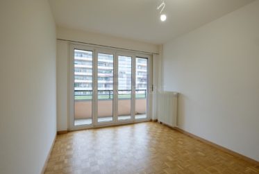 Meyrin, Av. de Vaudagne, 4 pièces au 1er étage, env. 77 m2