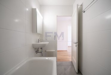 1 Bedrooms Flat
