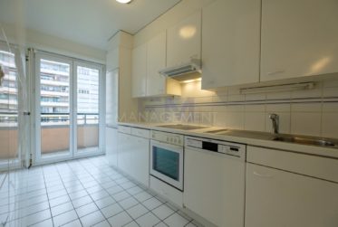 Meyrin, Av. de Vaudagne, 4 pièces au 1er étage, env. 77 m2