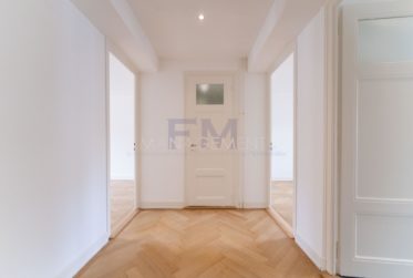 Cingria - Hôpital / Université – Appartement rénové – 3 pièces – env. 55 m²