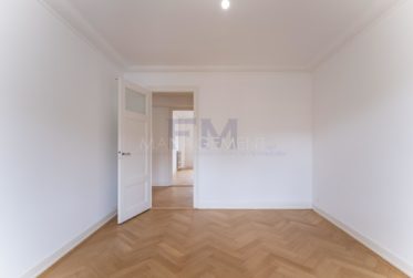 Cingria - Hôpital / Université – Appartement rénové – 3 pièces – env. 55 m²