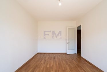 1 Bedrooms Flat
