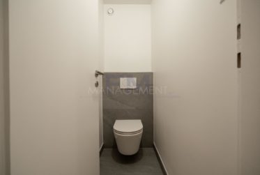 3 Bedrooms Flat