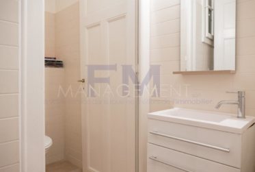3 Bedrooms Flat