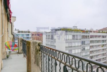 3 Bedrooms Flat