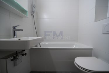 3 Bedrooms Flat