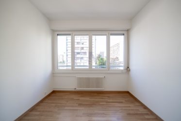 3 Bedrooms Flat