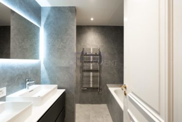 Rue de Marignac - 6,5 pièces d'env. 154 m² au 6ème étage