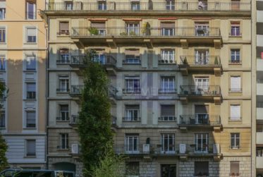 Rue de Marignac - 6,5 pièces d'env. 154 m² au 6ème étage
