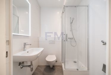 Rue des Lilas - 4 pièces d'env. 64 m² au 4ème étage