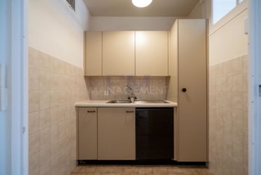 Rue de la Canonnière – 2,5 pièces d'environ 36 m² au 5ème étage