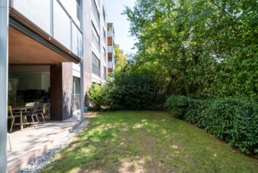 Chemin du Velours - 5 pièces d'env. 145 m² au rez-de-chaussée
